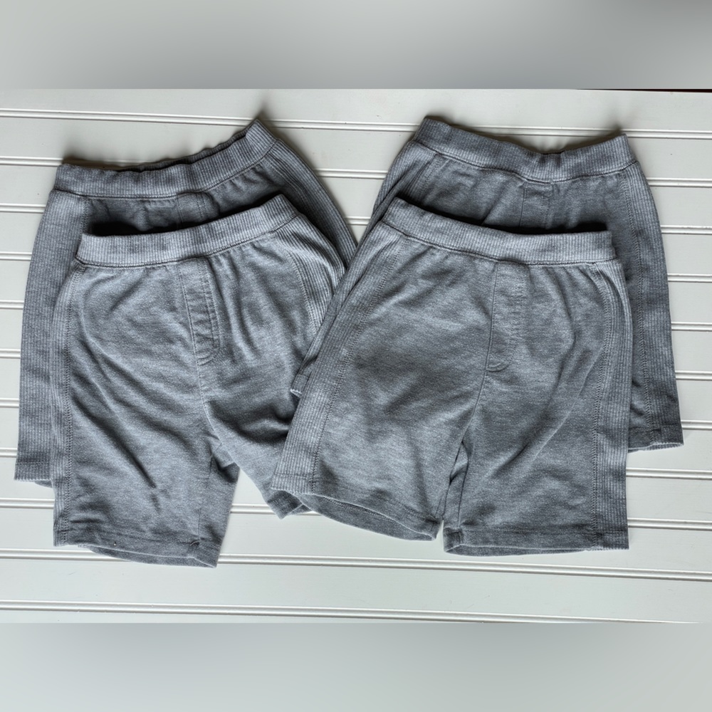 Lot of 3 size 7 boys chaser ribbed shorts by